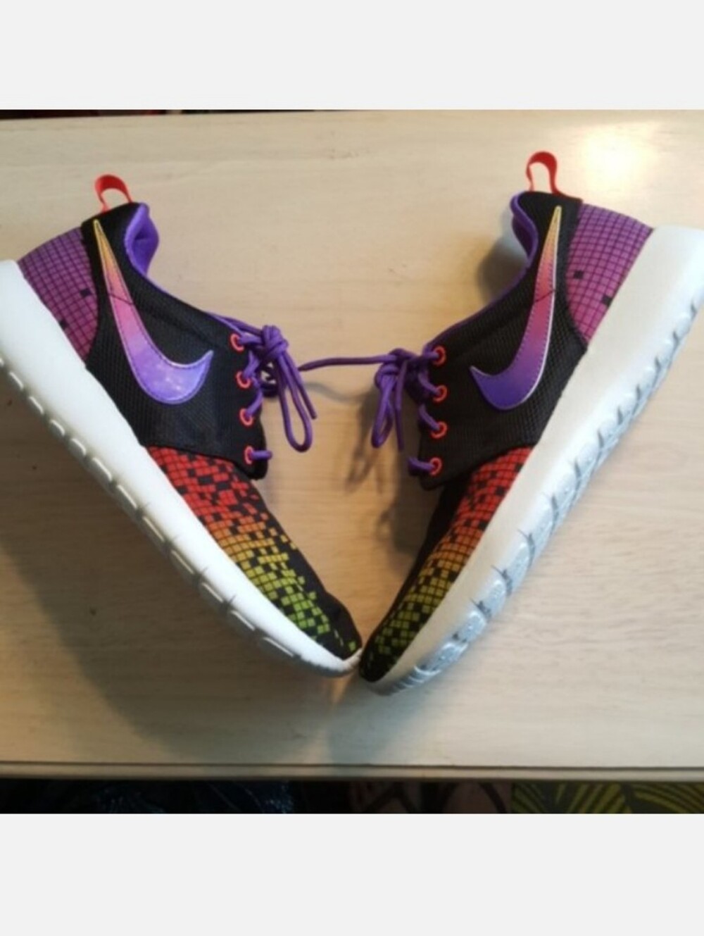 NWOT NIKE Roshe One Print GS 8-Print Sneakers Athletic Shoes Sz 6.5Y 8 Womens